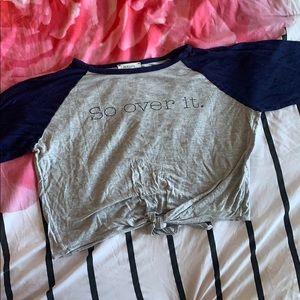 LONG SLEEVE CROP TOP